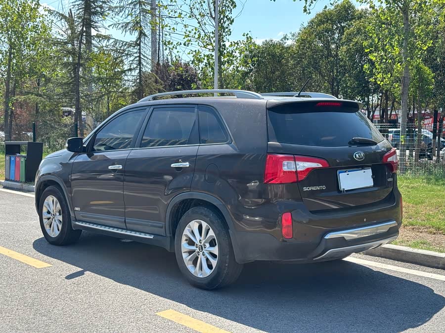 Kia Sorento 2014 изображение автомобиля #4