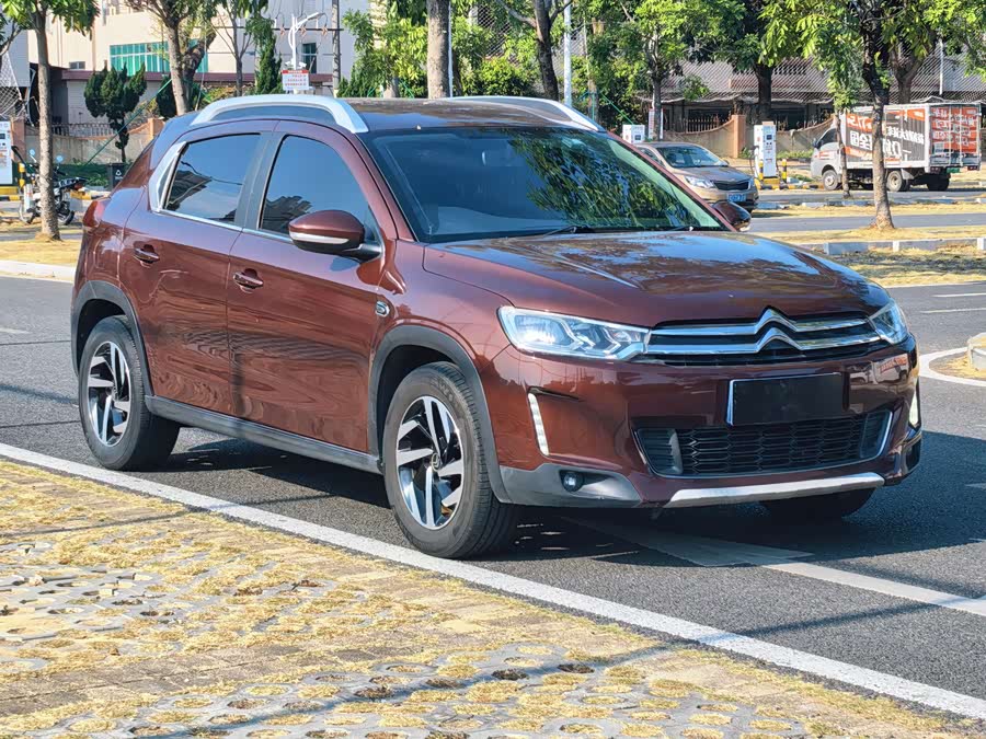 Citroen C4L 2015 car image #4