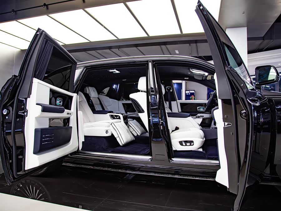 劳斯莱斯 幻影 2022 汽车图片 #4