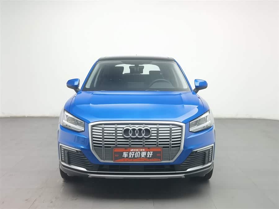 Audi Q2L e-tron 2020 #4 Audi Q2L e-tron 2020 صورة سيارة #4