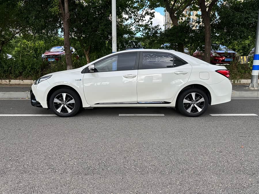 Toyota Levin Hybird E+ 2021 #4 Toyota Levin Hybird E+ 2021 car image #4