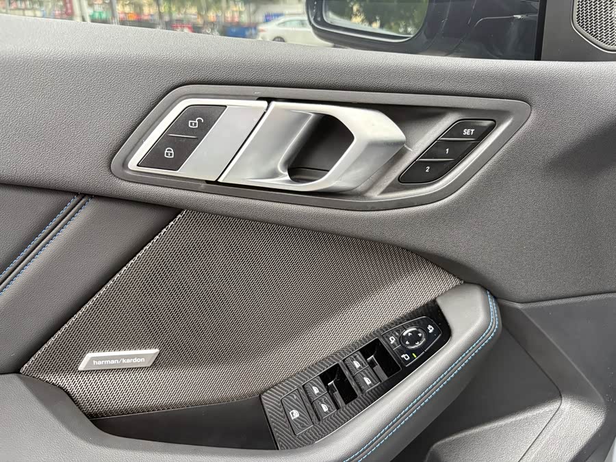 BMW 2 Series 2024 car image #4