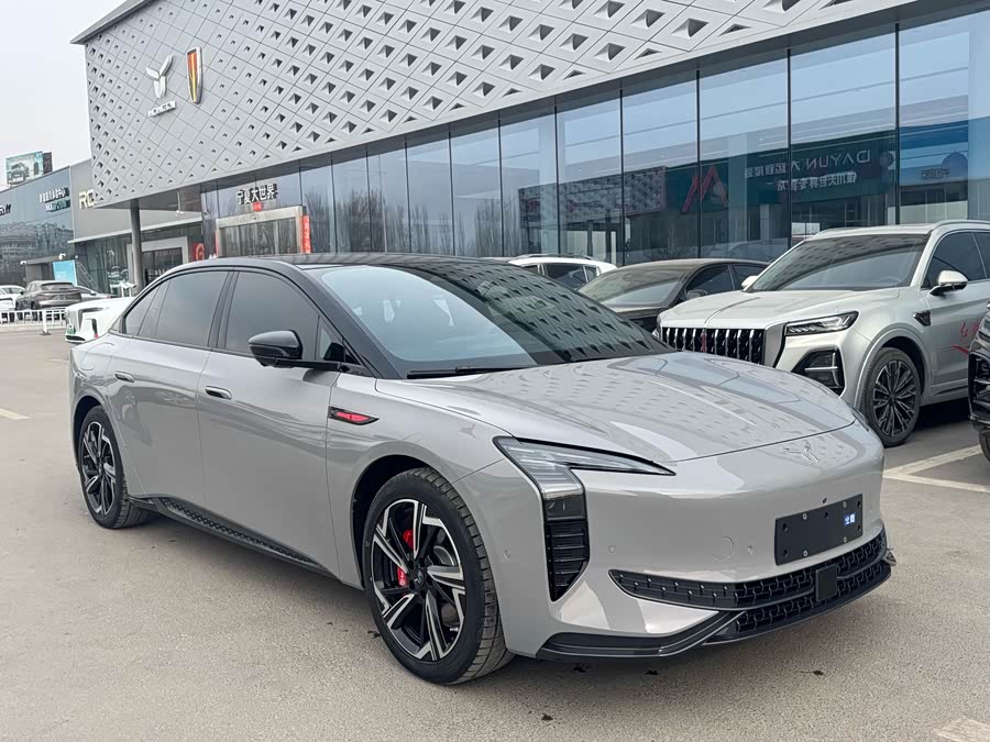 HongQi EH7 2024 #4 HongQi EH7 2024 car image #4