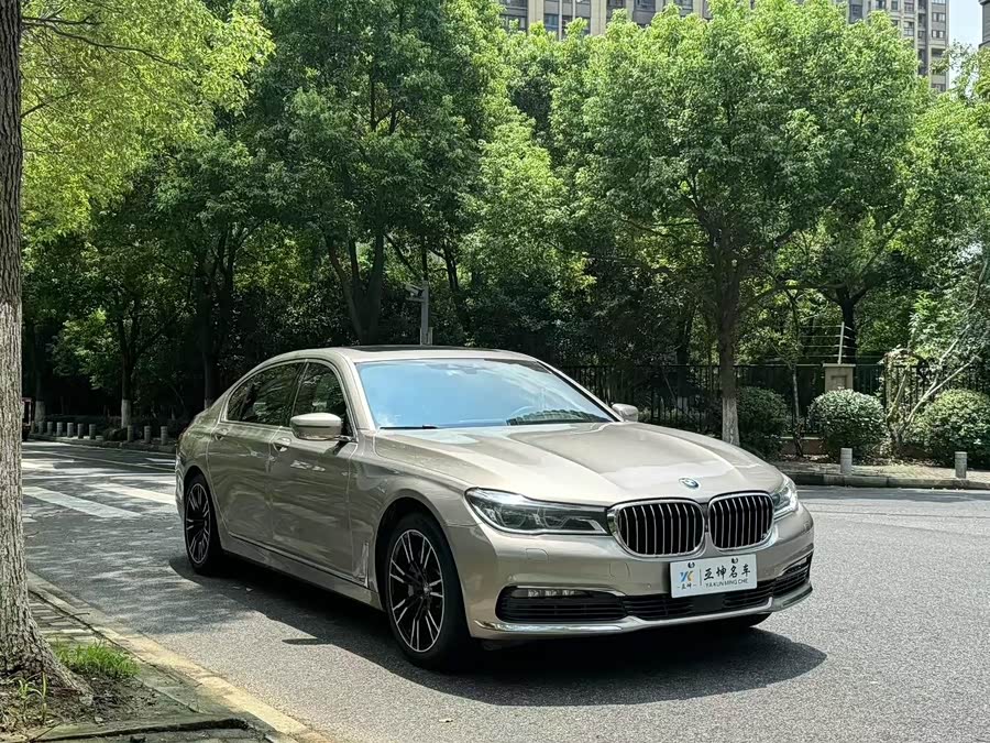 BMW 7 Series 2016 car image #4