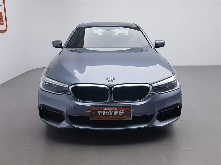 BMW 5 Series (Imported) 2018 #4 BMW 5 Series (Imported) 2018 car image #4