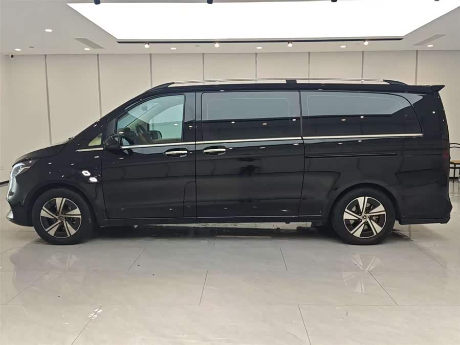 Mercedes-Benz Vito 2025 #4 Mercedes-Benz Vito 2025 car image #4