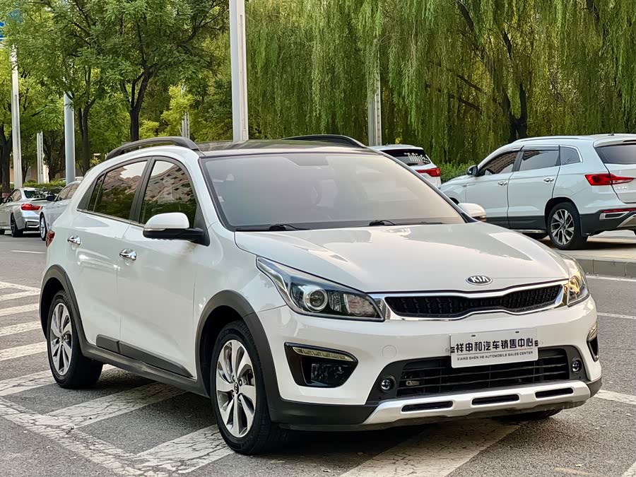 Kia Rio Cross 2018 صورة سيارة #4