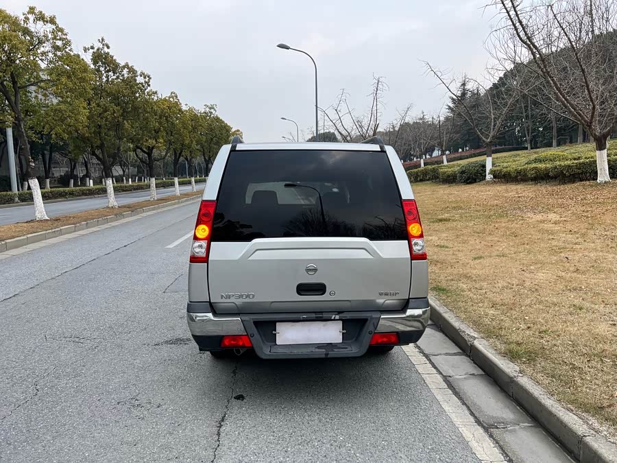 日产 日产ZN厢式车 2014 汽车图片 #4