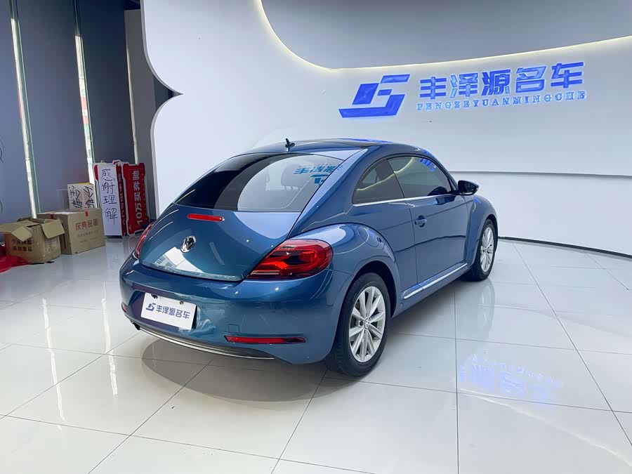 Volkswagen Beetle 2018 immagine di auto #4