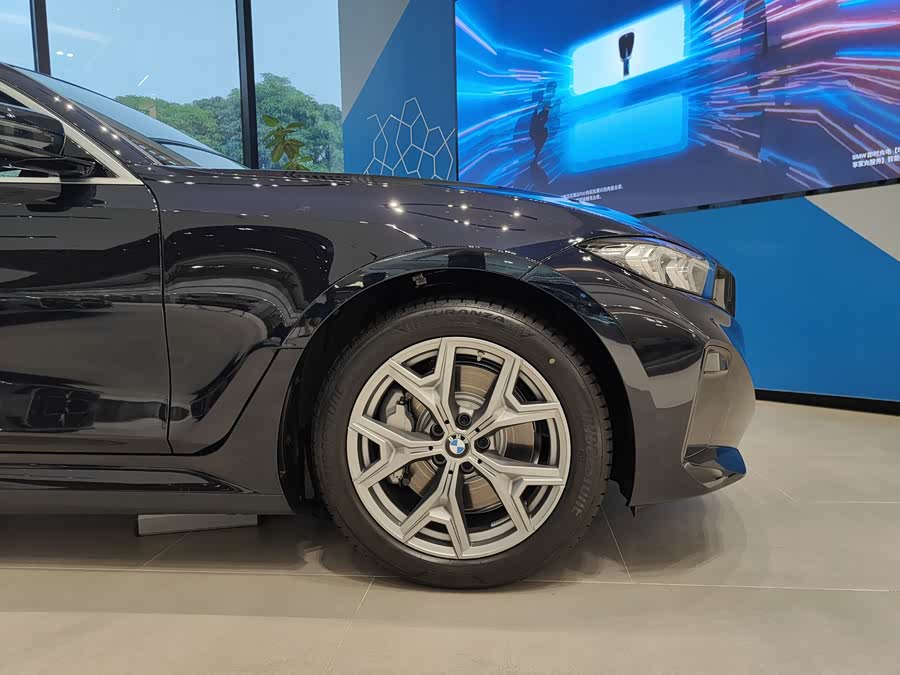 BMW i3 #4 BMW i3 car image #4