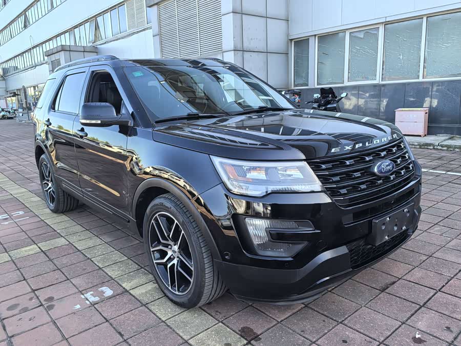 Ford Explorer (Imported) 2015 car image #4