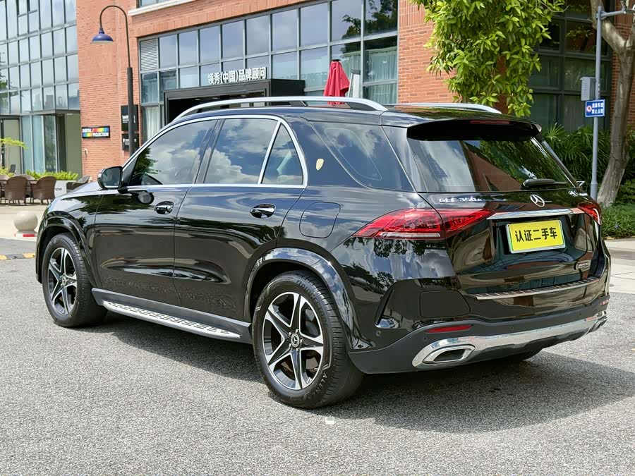 Mercedes-Benz GLE Class New Energy 2022 car image #4