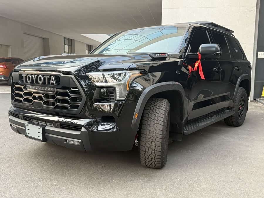 Toyota Sequoia #4 Toyota Sequoia imagen de coche #4