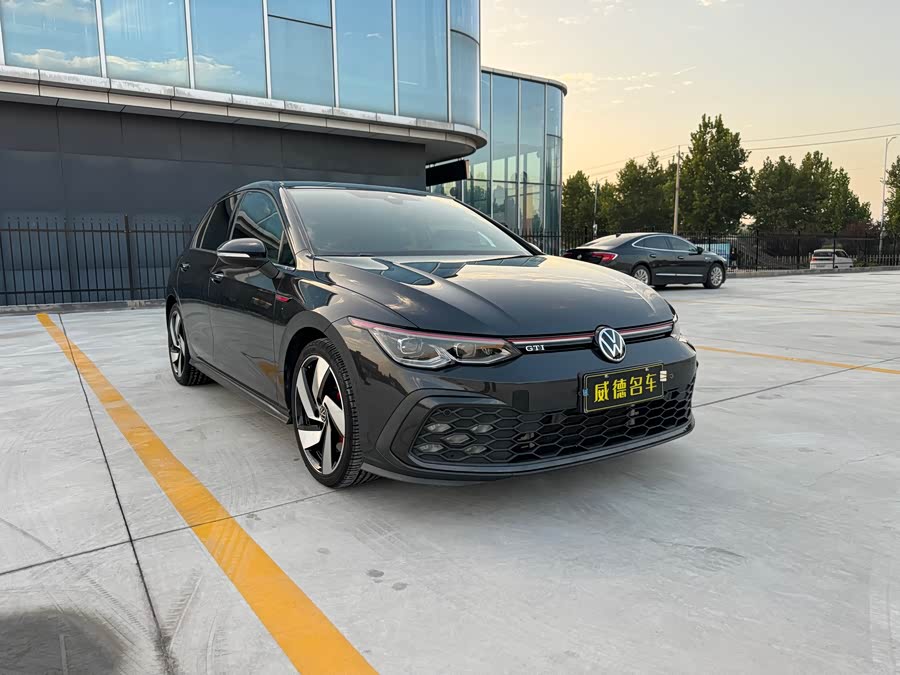Volkswagen GolfGTI 2021 car image #4