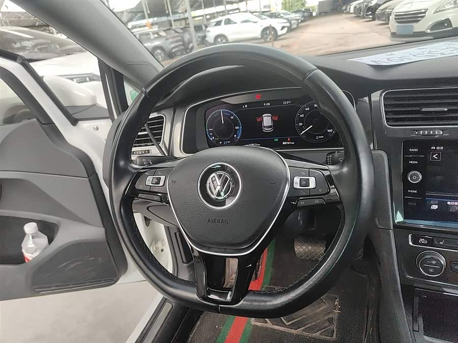 Volkswagen Golf New Energy (Imported) 2020 imagen de coche #4