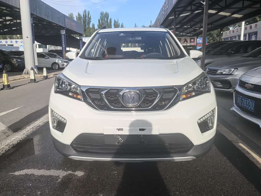 Changan CS15 2018 car image #4