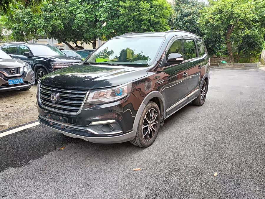 Forthing SX6 2017 car image #4