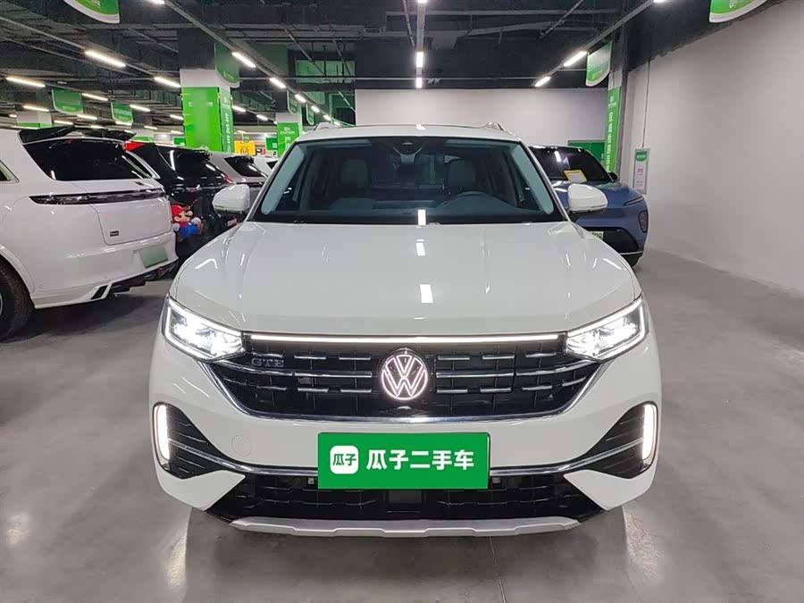 Volkswagen Tayron GTE 2023 car image #4