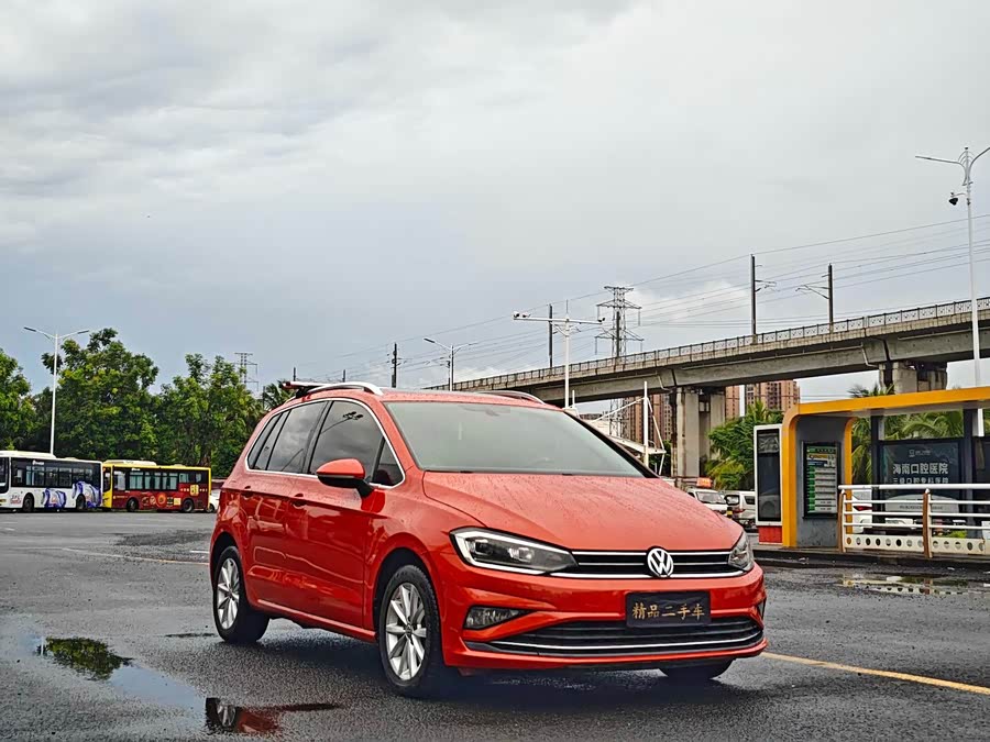 Volkswagen Golf Sportsvan 2019 car image #4