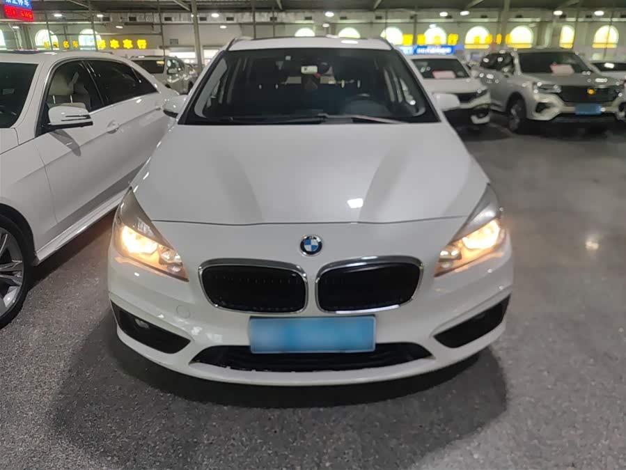 BMW 2 Series Tourer (Imported) 2015 #4 BMW 2 Series Tourer (Imported) 2015 car image #4