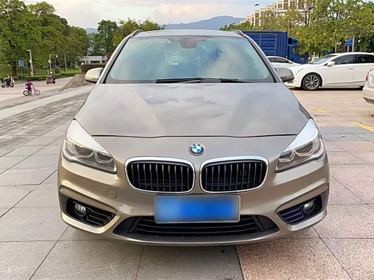 BMW 2 Series Tourer (Imported) 2015 #4 BMW 2 Series Tourer (Imported) 2015 car image #4