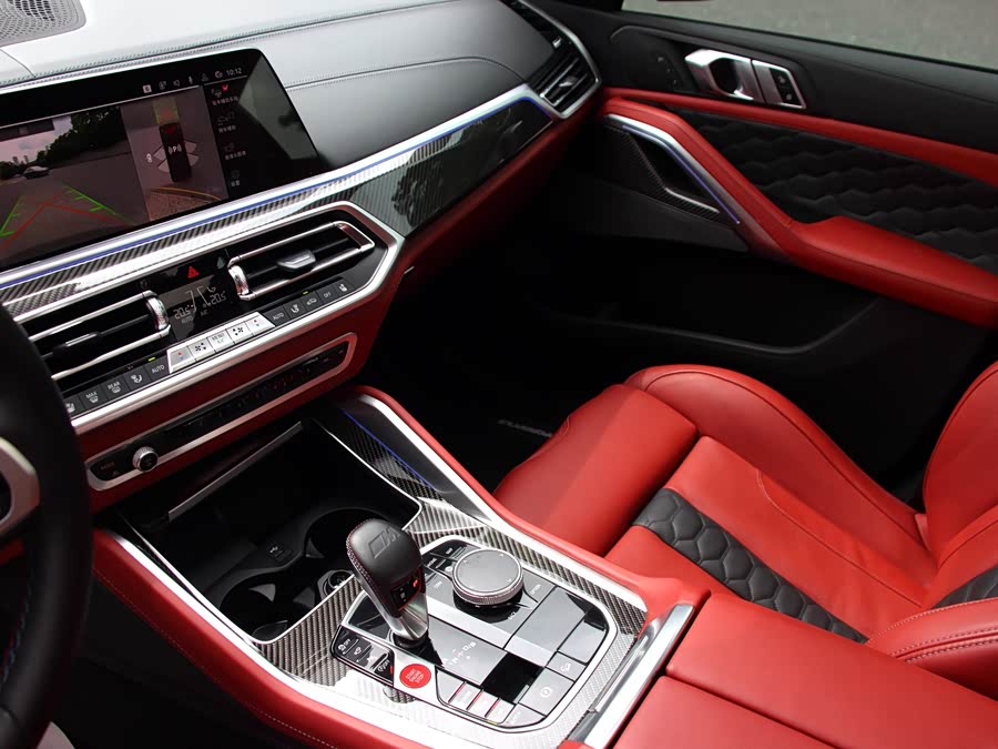 BMW X6 M 2023 car image #4