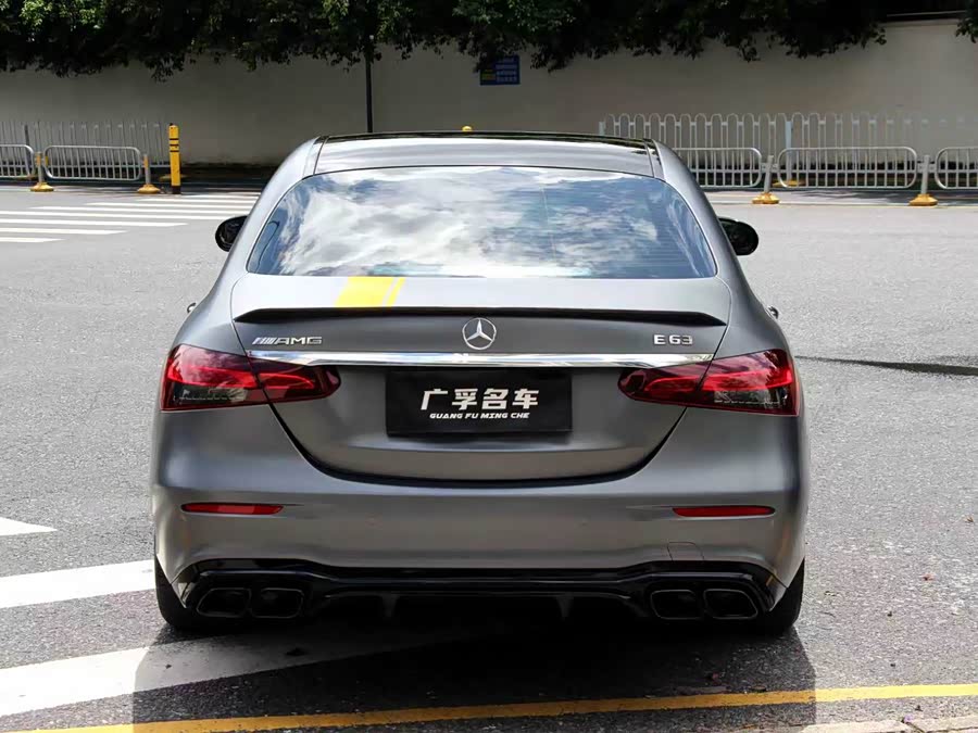 Mercedes-Benz E AMG 2022 immagine di auto #4