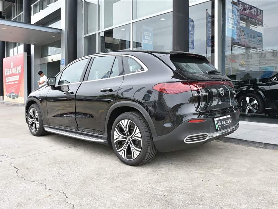 Mercedes-Benz EQE SUV 2025 car image #4