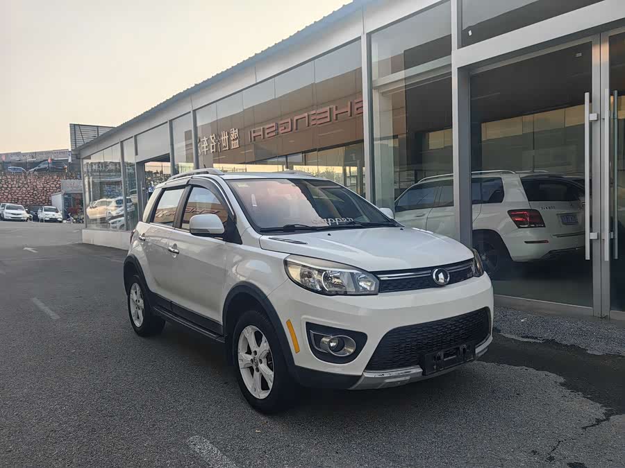 Great Wall M4 2014 car image #4