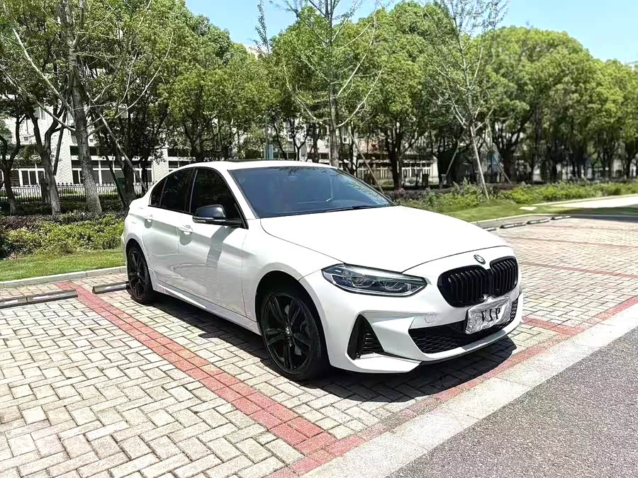 BMW 1 Series 2021 car image #4