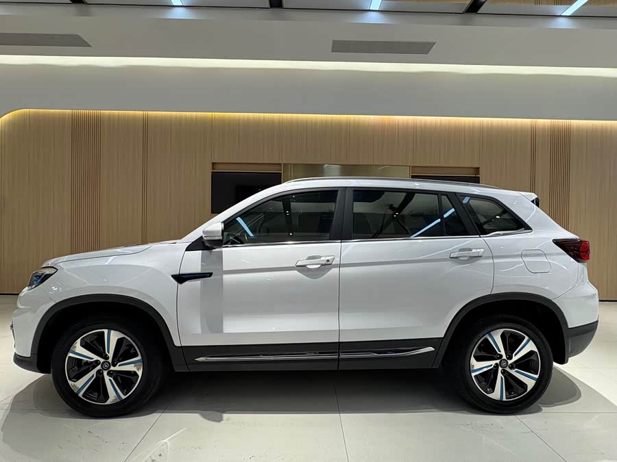 Changan CS15 2019 car image #4