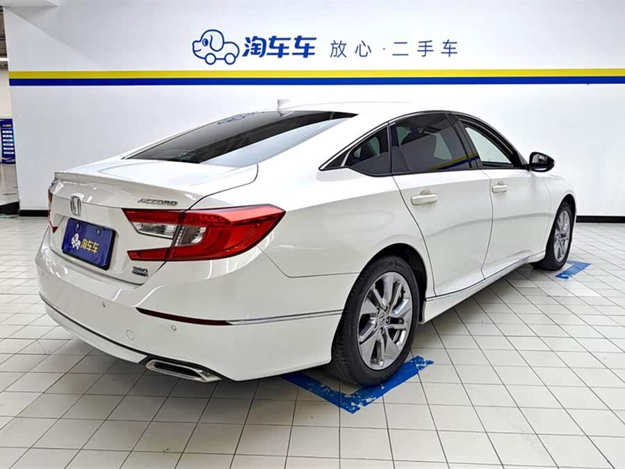 Honda Accord 2020 car image #4