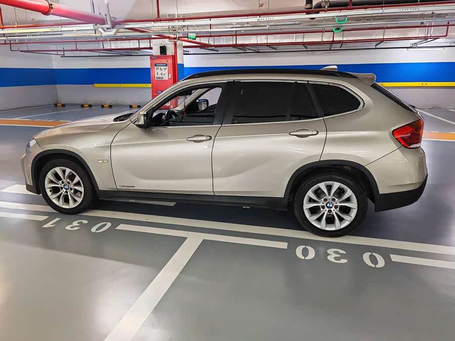 BMW X1 (Imported) 2010 car image #4