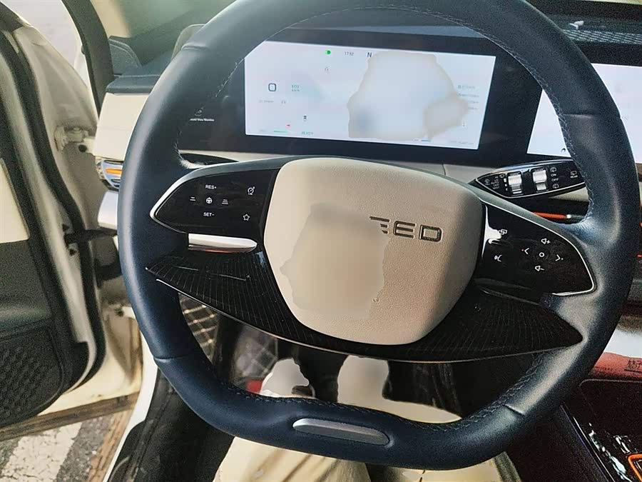 Exceed Chasing Wind C-DM 2023 #4 Exceed Chasing Wind C-DM 2023 car image #4