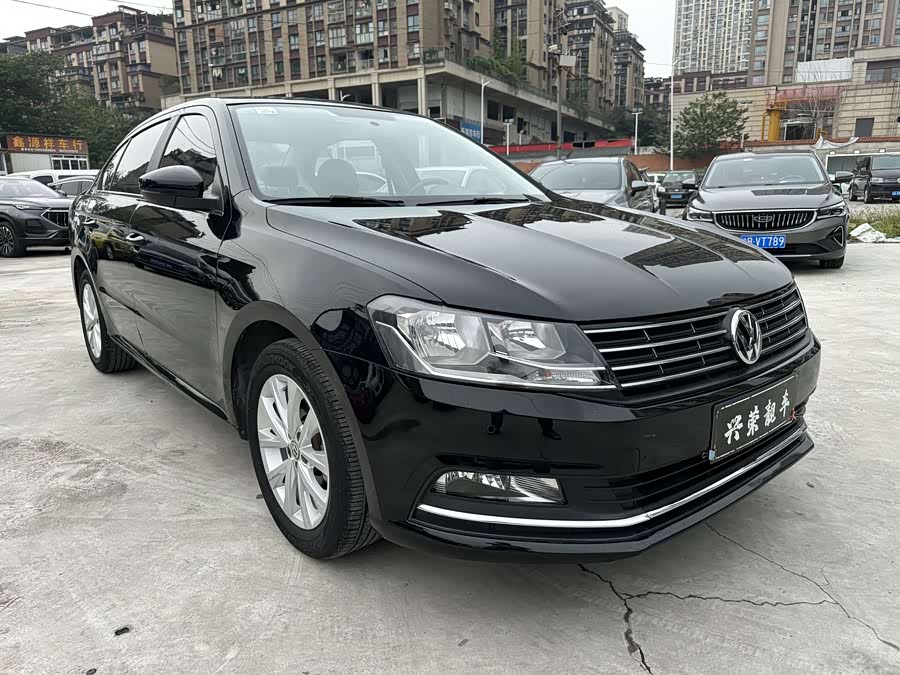 Volkswagen Lavida 2018 car image #4