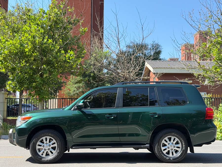 丰田 兰德酷路泽 2007 汽车图片 #4