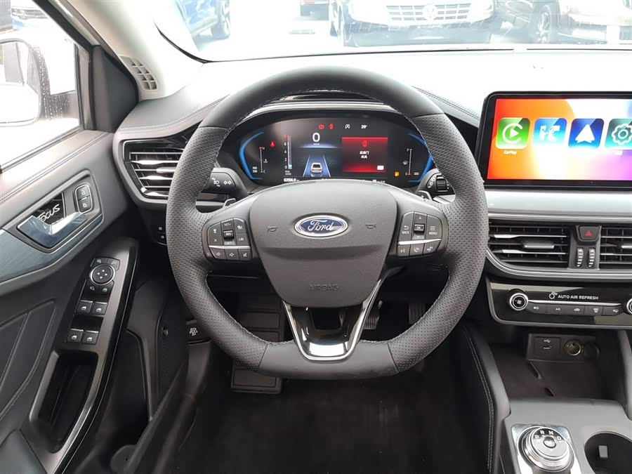 Ford Focus Active 2021 car image #4