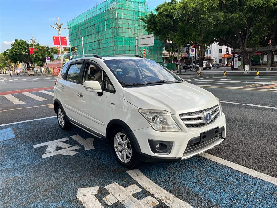 Changan CX20 2015 car image #4