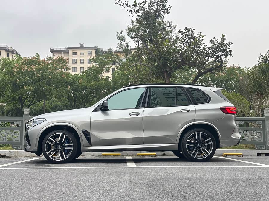BMW X5 M 2021 car image #4