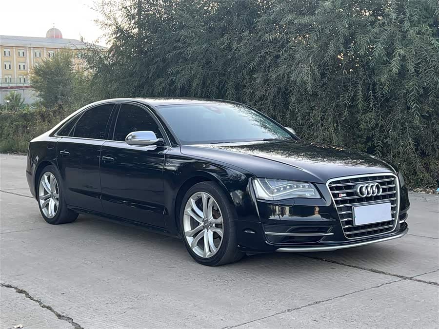 Audi S8 2013 #4 Audi S8 2013 car image #4