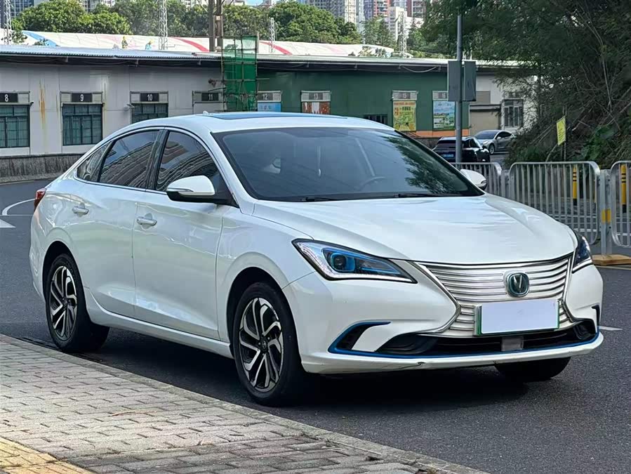 Changan Eado EV 2019 car image #4