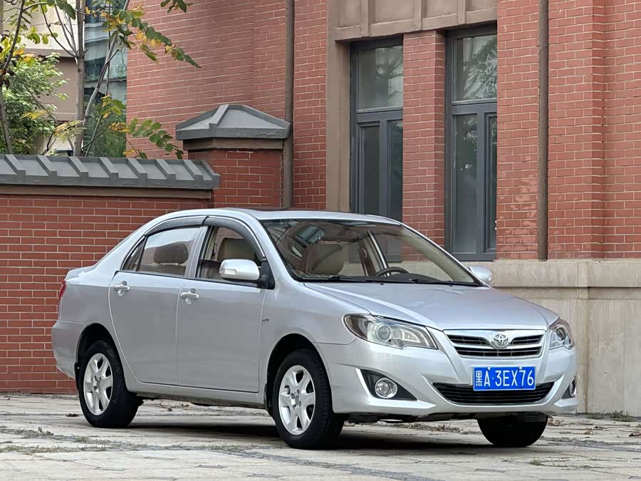 Toyota Reiz 2013 immagine di auto #4