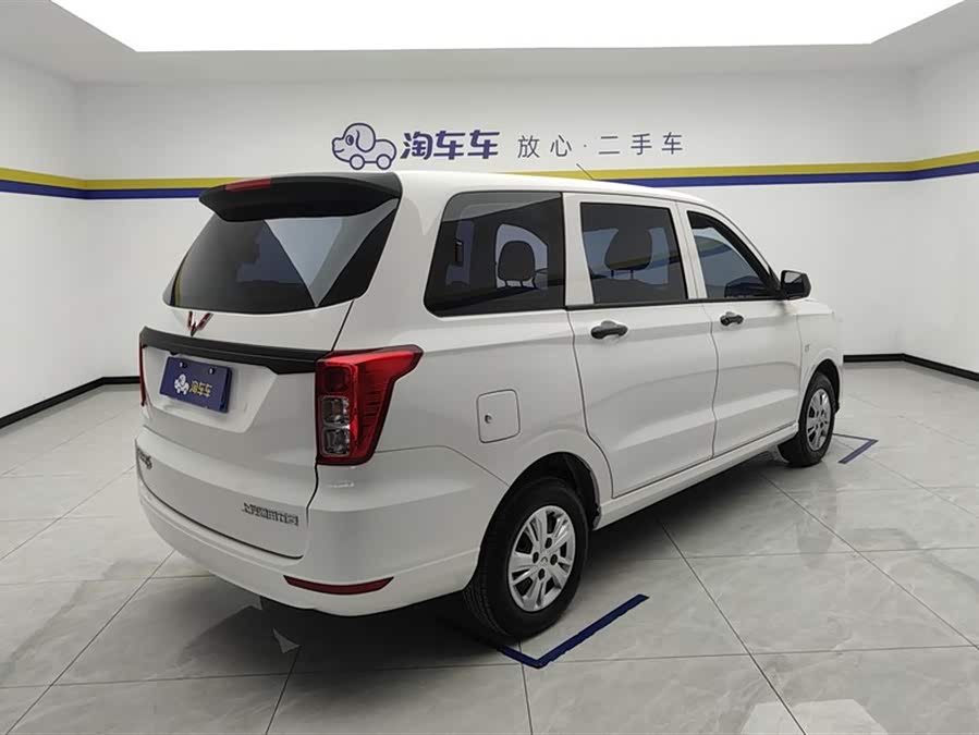 五菱汽车 五菱宏光 2025 #4 五菱汽车 五菱宏光 2025 汽车图片 #4