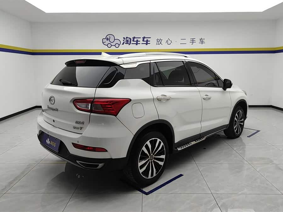 GAC Trumpchi GS4 2017 #4 GAC Trumpchi GS4 2017 car image #4