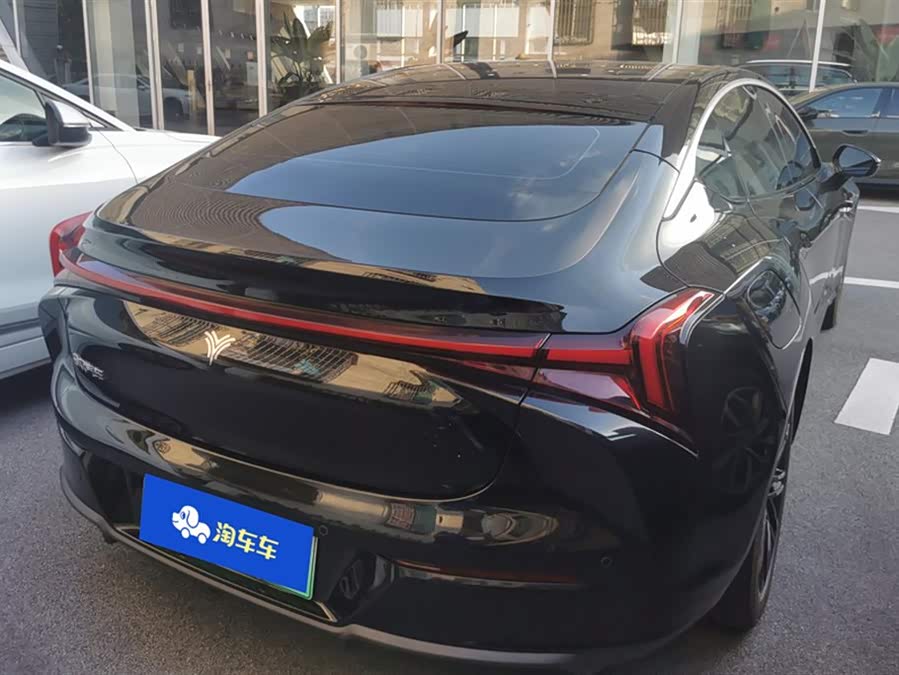 哪吒汽车 哪吒S 2023 汽车图片 #4