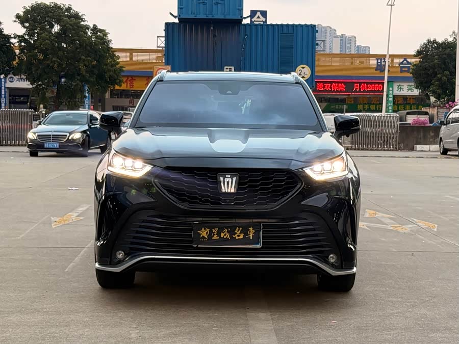 Toyota Crown Kluger 2025 car image #4