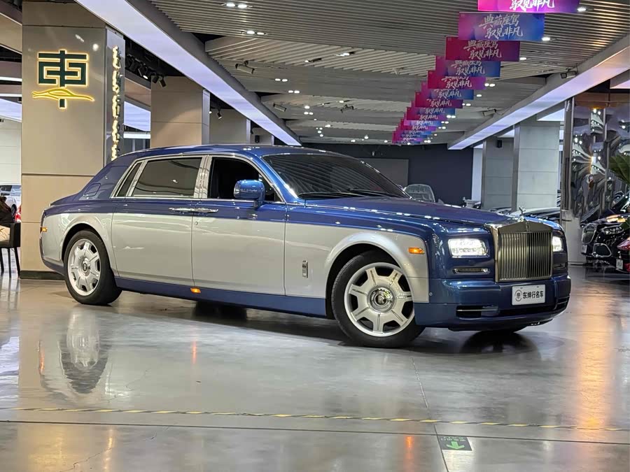Rolls-Royce Phantom 2012 car image #4