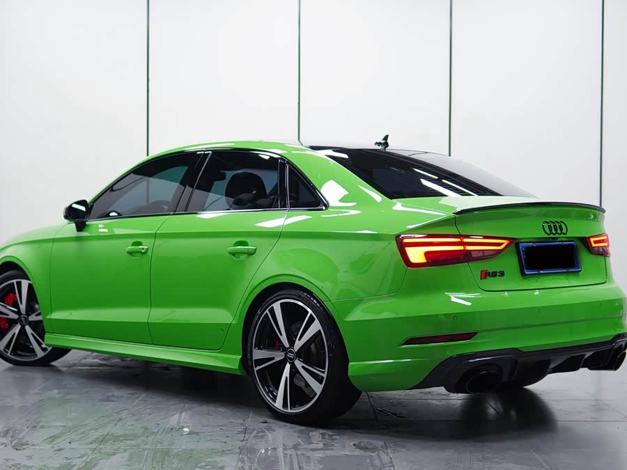 Audi RS 3 2017 car image #4