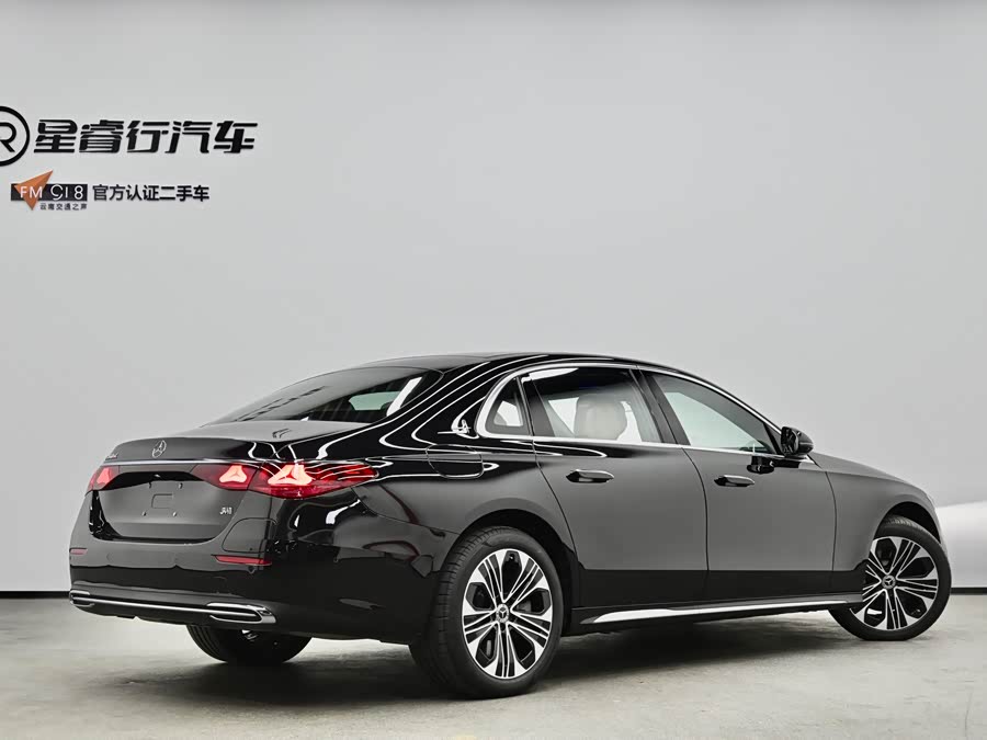 Mercedes-Benz E Class New Energy 2024 car image #4