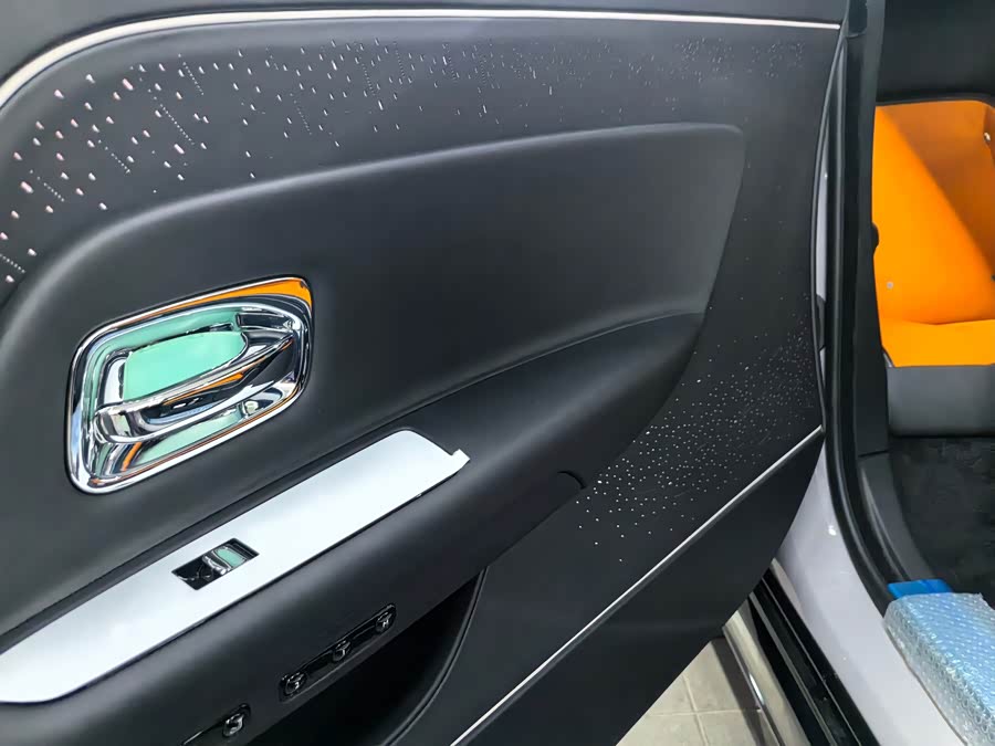 劳斯莱斯 闪灵 汽车图片 #4